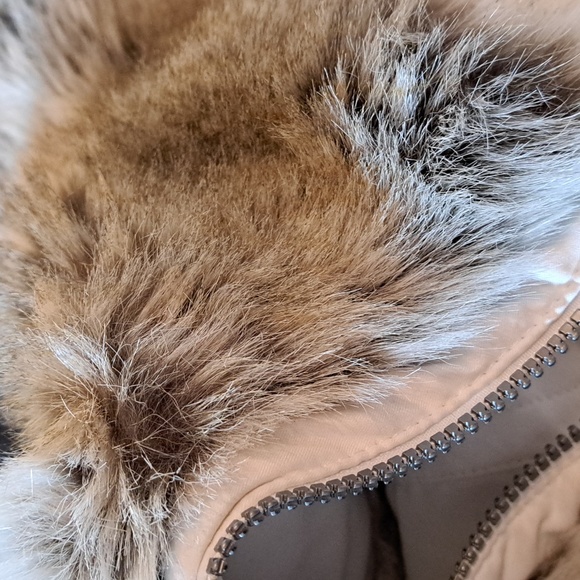 Reversible fur vest - Picture 8 of 10